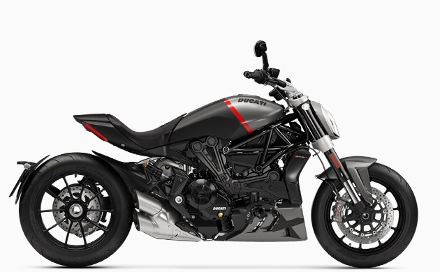 ducati diavel black star